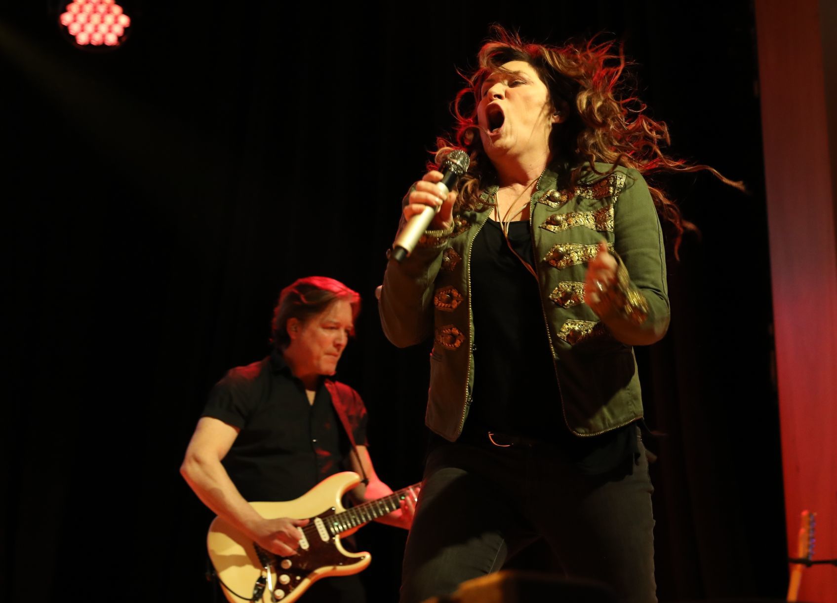 Jo Dee Messina